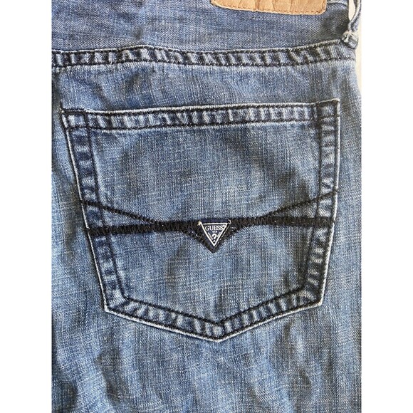 Guess Mens Relaxed Straight Rowland Fit Jeans Size 32X30 Dark Wash Retro Classic - Picture 2 of 11